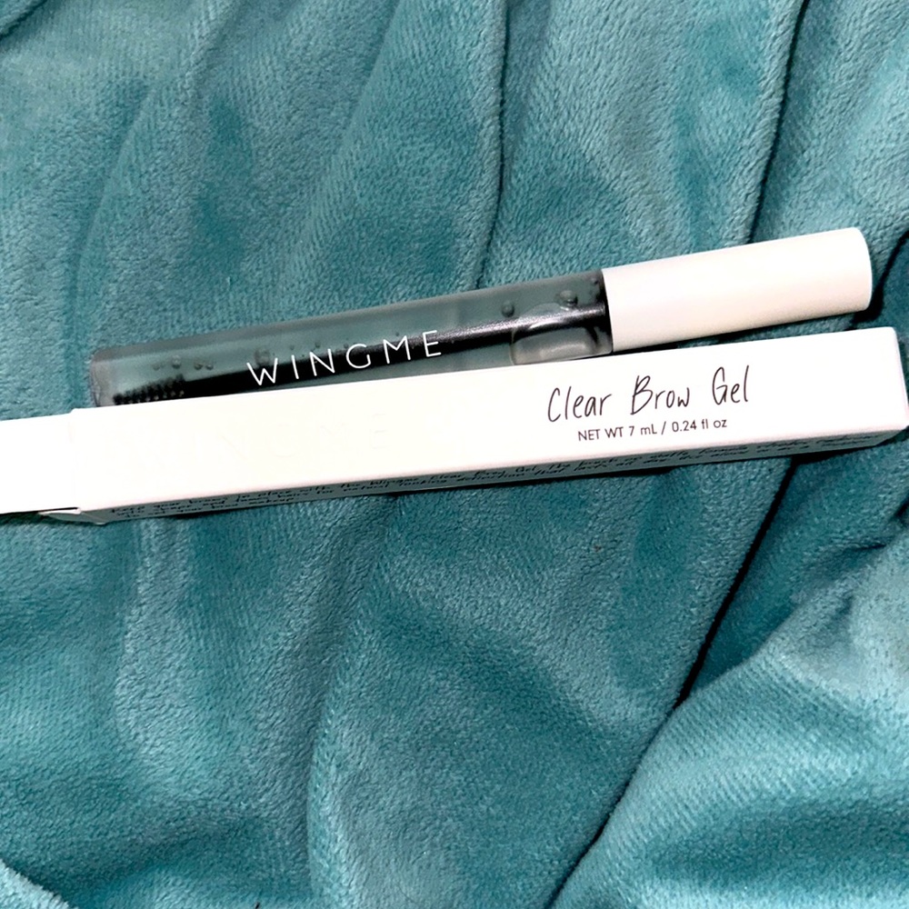 NIB Wingme clear brow gel make offer
